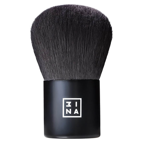 3INA The Kabuki Brush