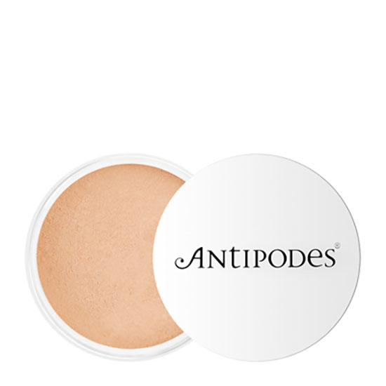 Antipodes Mineral Foundation 03 Medium Beige