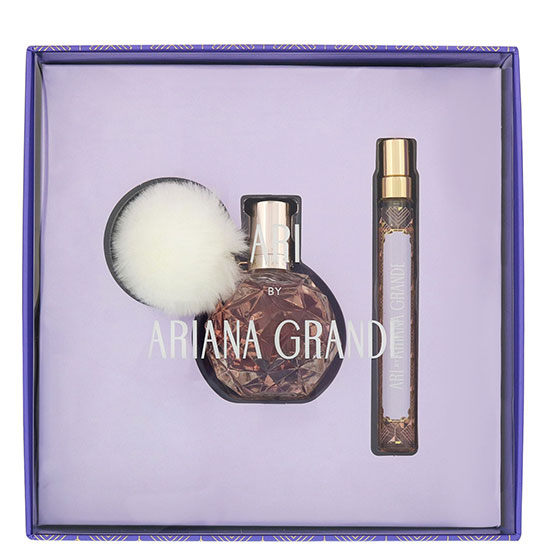 Ariana Grande Ari Eau de Parfum Spray Gift Set
