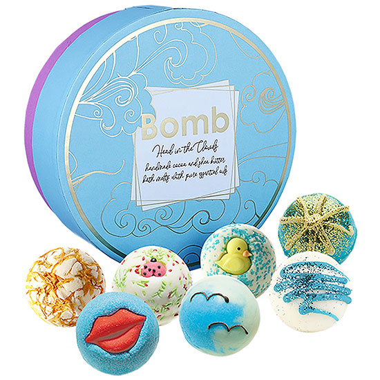 Bomb Cosmetics Christmas 2019 Head In The Clouds Gift Pack