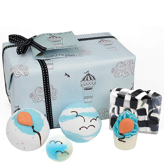Bomb Cosmetics Gift Packs Come Fly With Me