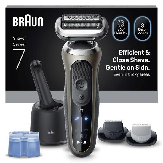 Braun Series 7 72-C7650cc Electric Shaver With SmartCare Centre