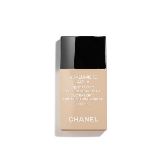 CHANEL Ultra-Light Skin Perfecting Makeup SPF 15 10 Beige