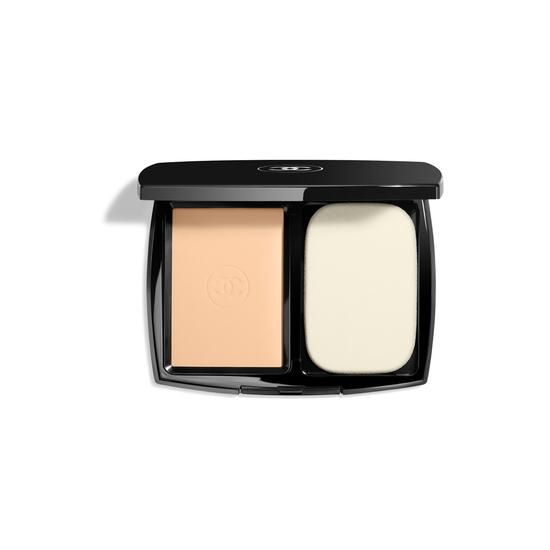 CHANEL Ultrawear All Day Comfort Flawless Finish Compact Foundation B20