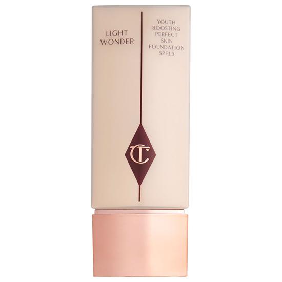 Charlotte Tilbury Light Wonder Foundation