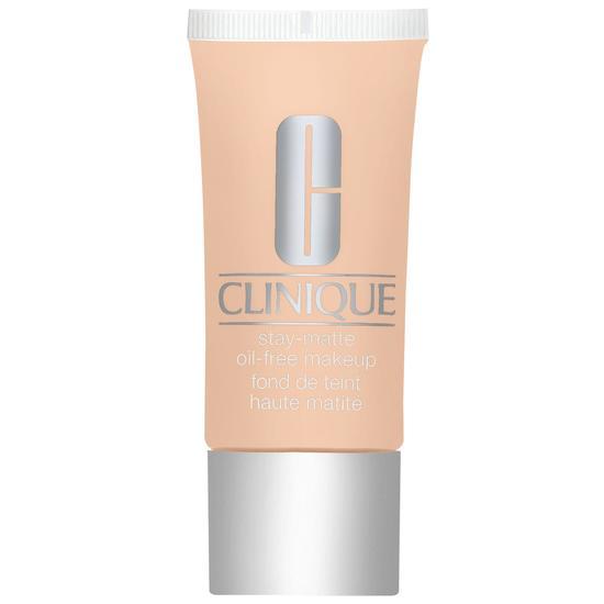 Clinique Stay-Matte Oil-Free Makeup