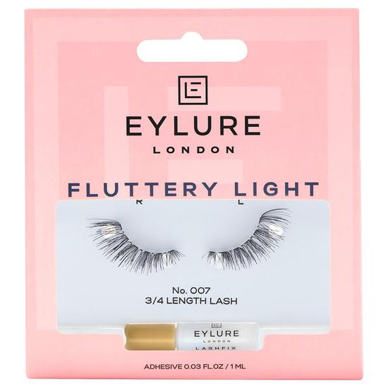 Eylure Fluttery Light Lashes