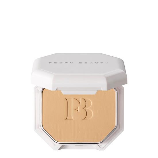 Fenty Beauty Pro Filt'r Soft Matte Powder Foundation