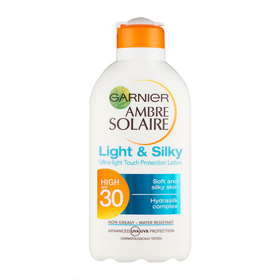 Garnier Ambre Solaire Protection Lotion Ultra-Light Touch High SPF30