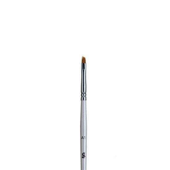 Glisten Cosmetics Angle Brush A1