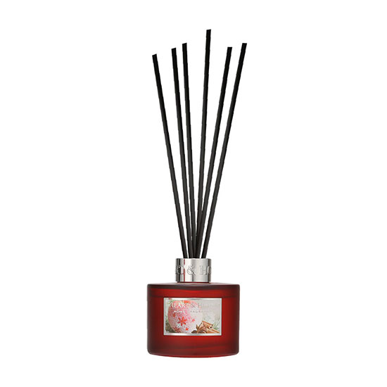 Heart & Home Reed Diffuser Frosted Apple