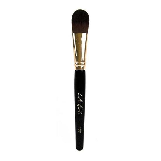 L.A. Girl PRO.Brushes 109 Flat Foundation Brush