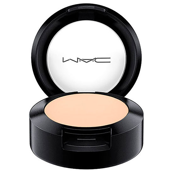 MAC Studio Finish SPF35 Concealer NC10
