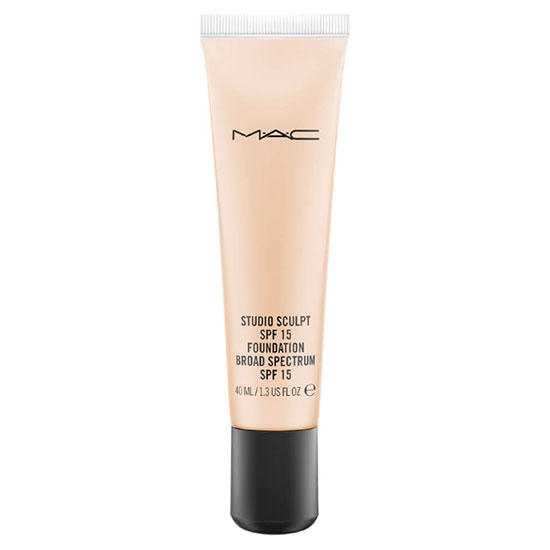 MAC Studio Sculpt Foundation NC15