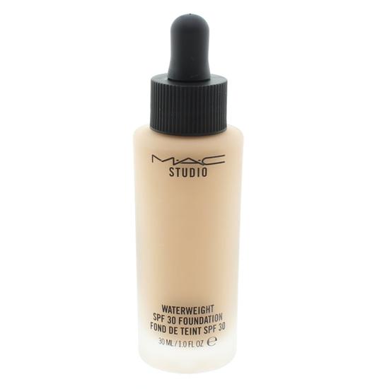 Mac Studio Waterweight Spf 30/Foundation Nc40