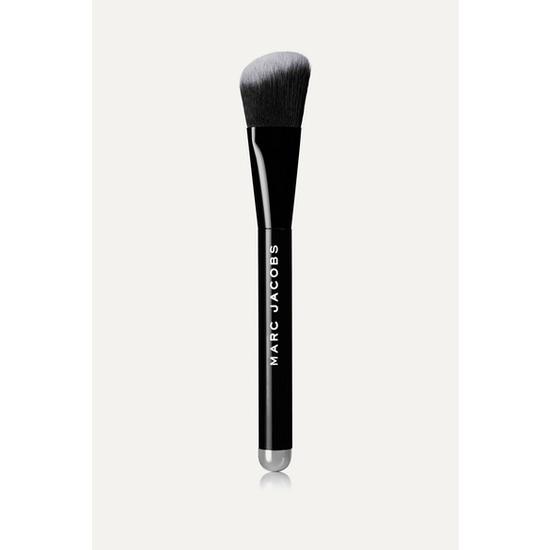 Marc Jacobs Beauty The Blush Angled Blush Brush