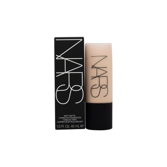 NARS Cosmetics Soft Matte Complete Foundation Yukon