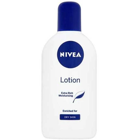 Nivea Extra Rich Moisturising Body Lotion 250ml / Dry Skin