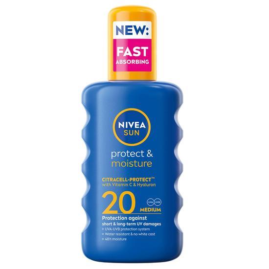 Nivea Sun Protect & Moisture Medium Spray 20 SPF