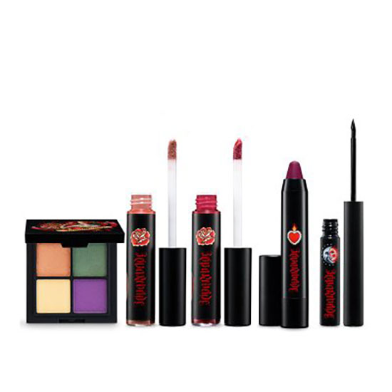 Reina Rebelde Savage Collection