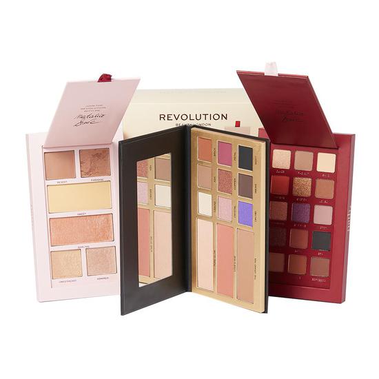 Revolution Create With Me Poland Edition Set