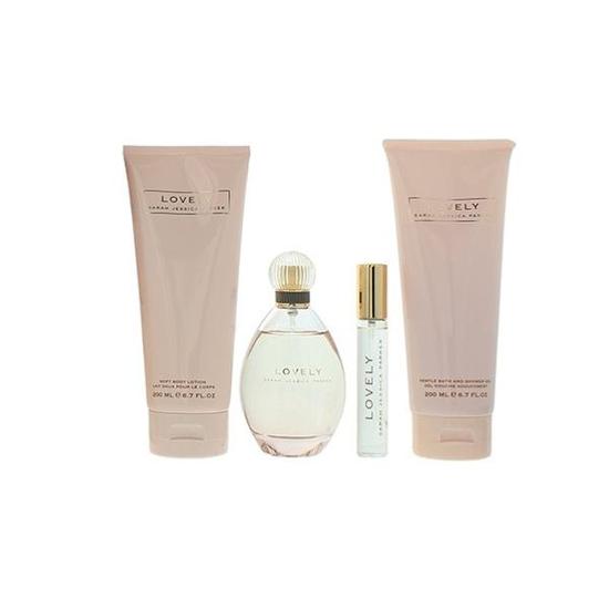 Sarah Jessica Parker Lovely Gift Set 100ml Eau De Parfum + 200ml Body Lotion + 200ml Shower Gel + 15ml Eau De Parfum