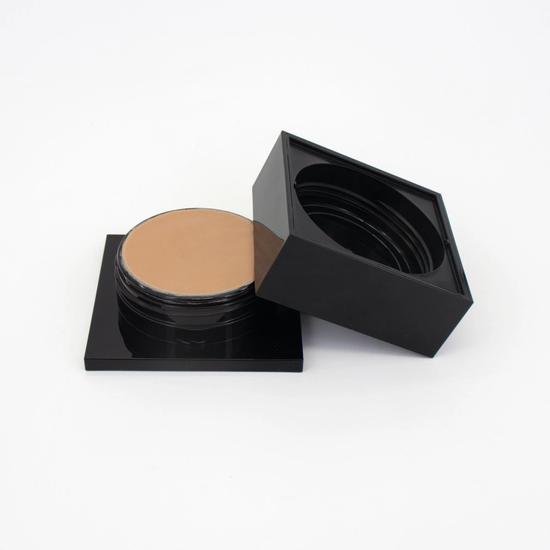 Serge Lutens Spectral Cream Foundation I0 30ml (Imperfect Box)