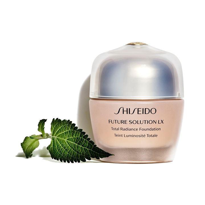 Shiseido Future Solution Radiance Foundation LX