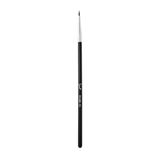 Sigma Beauty E11 Eyeliner Brush Black & Chrome