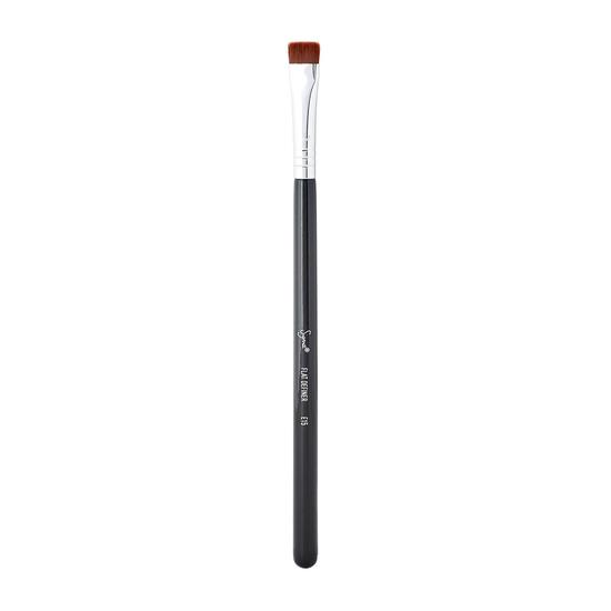 Sigma Beauty E15 Flat Definer Brush