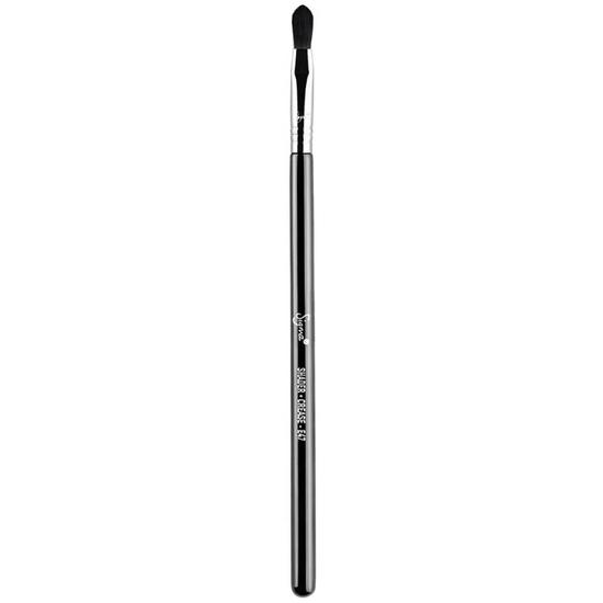 Sigma Beauty E47 Shader Crease Brush