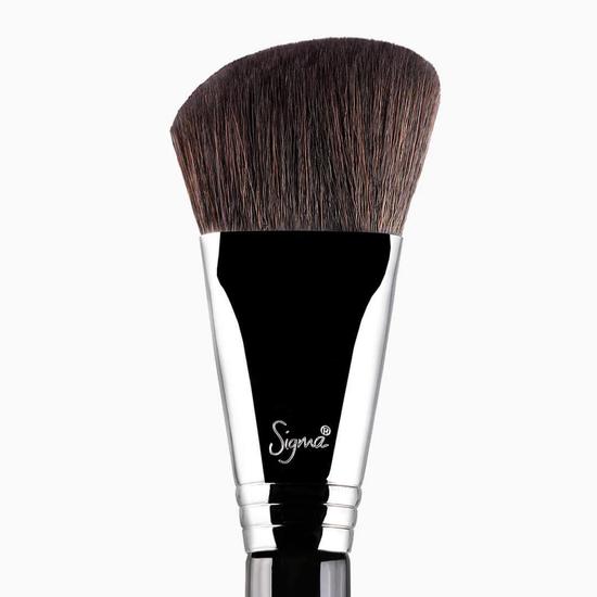 Sigma Beauty F23 Soft Angle Contour Brush Classic