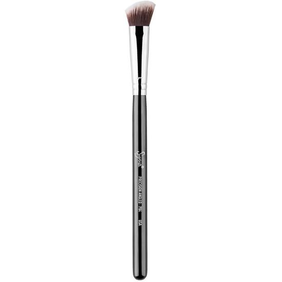 Sigma Beauty P84 Precision Angled Brush