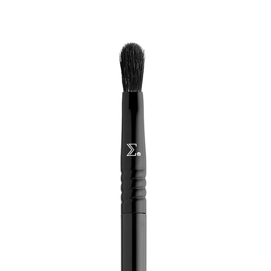 Sigma Beauty Samantha RavnDahl Shader Crease Brush