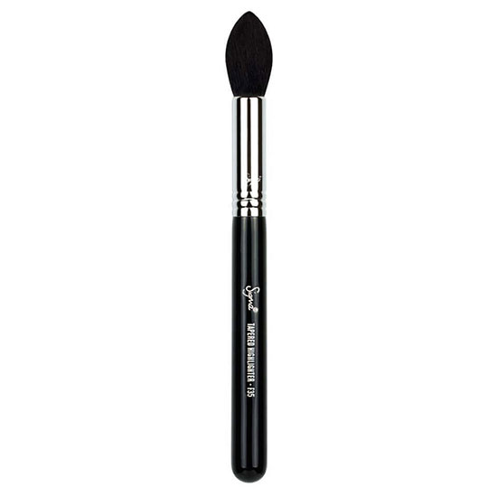 Sigma Beauty F35 Tapered Highlighter Brush