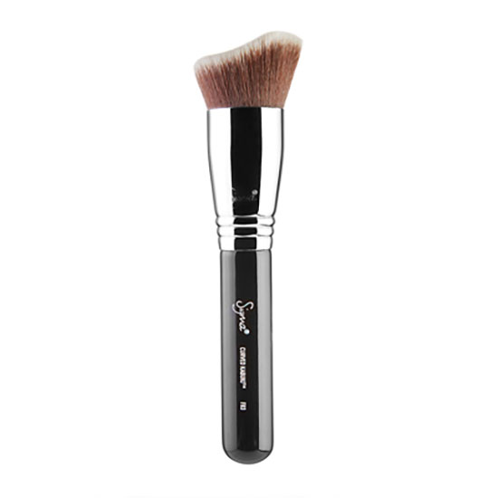 Sigma Beauty F83 Curved Kabuki
