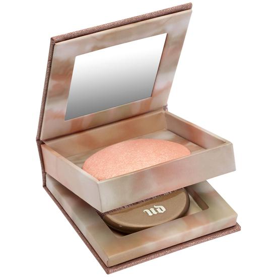 Urban Decay Naked Illuminated Shimmering Powder Aura