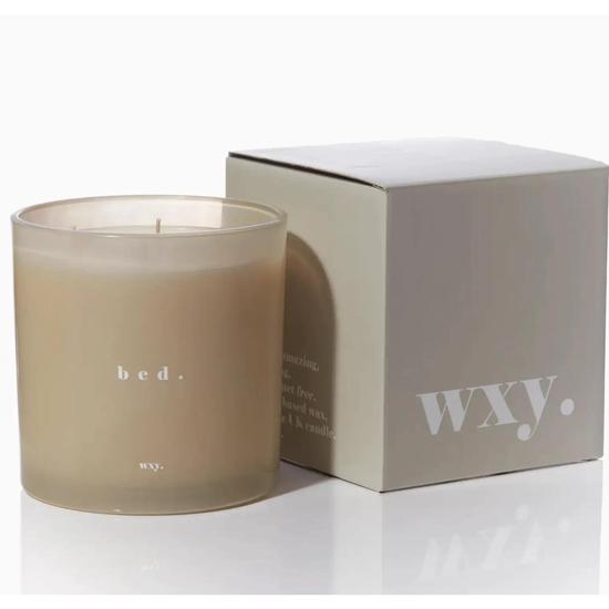wxy. Bed Warm Musk + Black Vanilla Candle King Size
