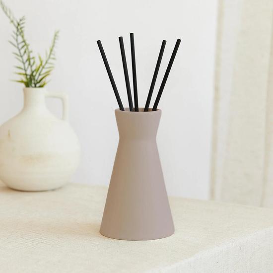 Zesty Lemons Scandi: Mocha Reed Diffuser Myrrh & Tonka