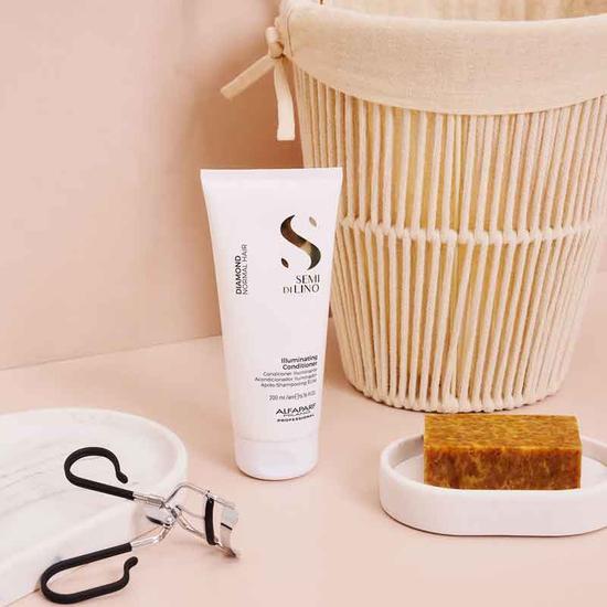 Alfaparf Semi Di Lino Diamond Illuminating Conditioner For Dull Hair