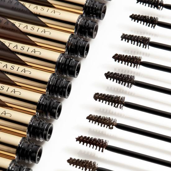 Anastasia Beverly Hills Dipbrow Gel Medium Brown