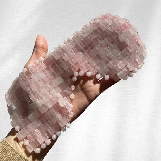 Baie Botanique Rose Quartz Eye Mask