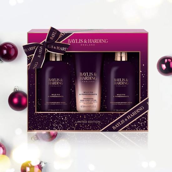 Baylis & Harding Limited Edition Wild Fig & Pomegranate Luxury Bathing Essentials Gift Set 300ml Body Wash, 300ml Shower Cream & 200ml Lotion