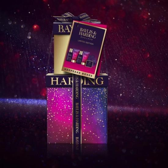 Baylis & Harding Midnight Fig & Pomegranate Luxury Pamper Present Gift Set