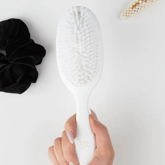 Beauty Works X Molly Mae Oval Bristle Brush