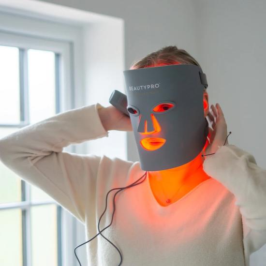 BeautyPro PHOTON LED Light Therapy Mask