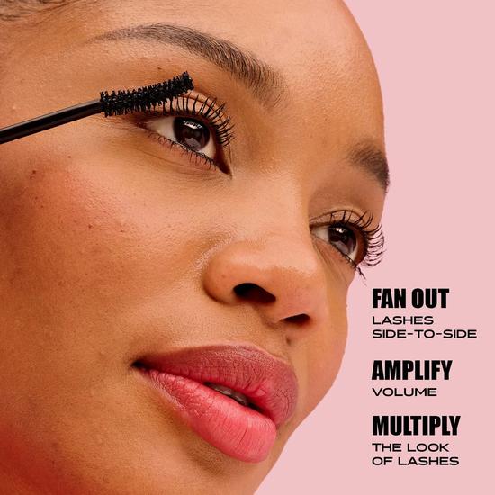 Benefit Fan Fest Fanning & Volumising Mascara Hyper Black