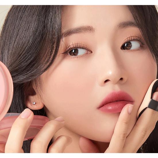 Black Rouge Thin Layer Velour Cushion VC03