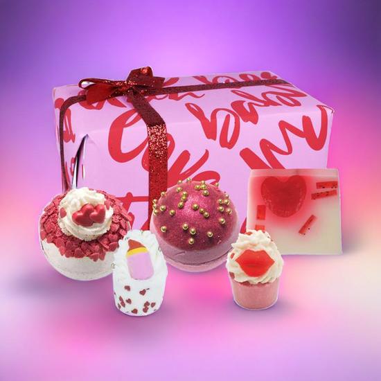 Bomb Cosmetics Date Night Gift Pack