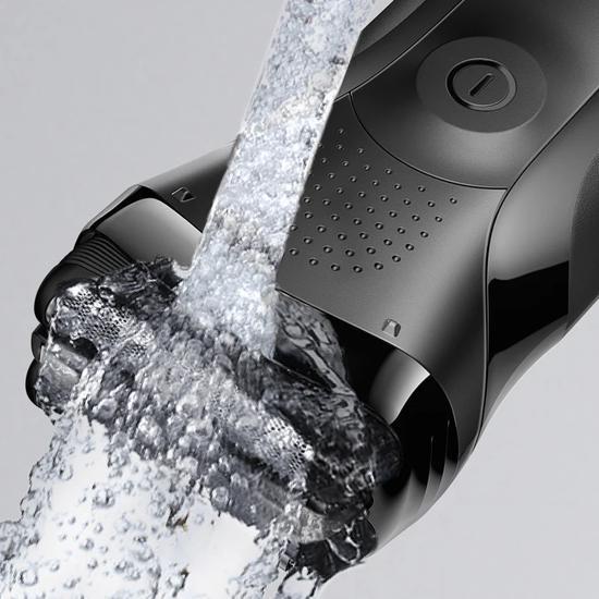 Braun Series 3 300s Shaver With 3 Flexible Blades Black